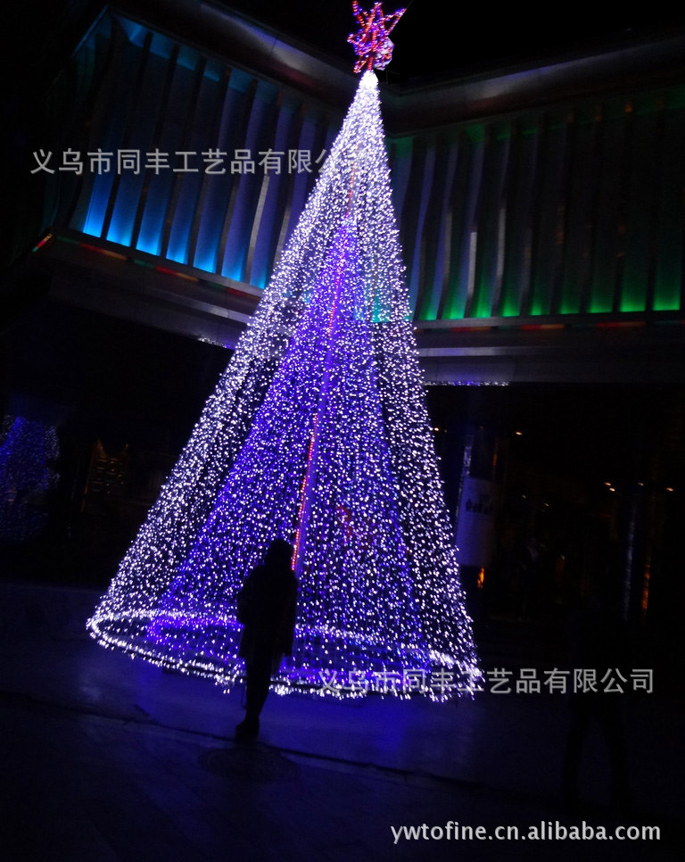 户外灯树 带灯圣诞树 圣诞工程亮化美化 圣诞气氛布置