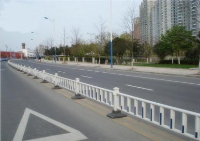 锌钢市政护栏 城市道路交通防撞栏 尚玖丝网品种齐全