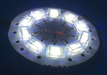 LED5730贴片透镜5630贴片180度散光透镜卡口pc塑料透镜5730灯罩