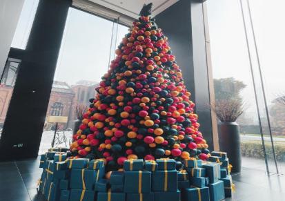 广西音乐打卡圣诞树 收集圣诞树制作 蝶恋花发光圣诞树装饰