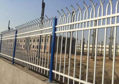 交通道路护栏隔离栏 公路交通市政护栏锌钢防撞栏杆马路人行道围栏