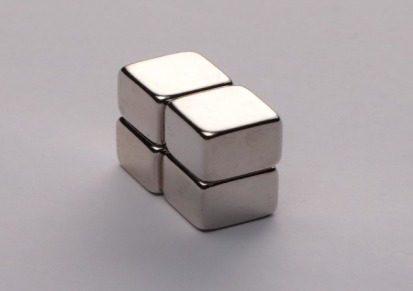 贵阳市源头厂家供应钕铁硼圆形方形异型磁铁 可定做 质量保证价格实惠