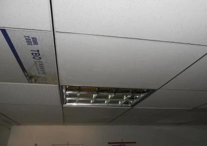 专城深圳优质厂家供应直销 矿棉板 电影院吸音吊顶板