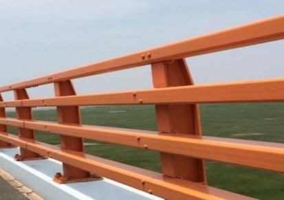 桥梁防撞栏杆定制 防撞栏杆生产 复合管防撞栏杆 聚晟