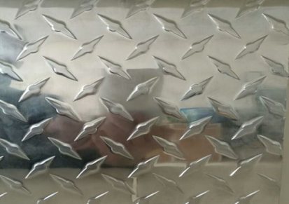 库存花纹铝板采购 企轩铝业 5mm花纹铝板报价