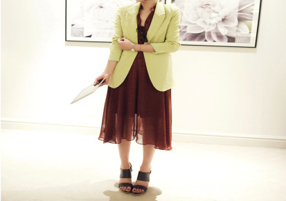 2016年新品时尚小西装外套韩版高档女装果绿色 白色