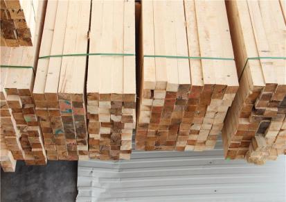 现货 松木建筑木方 可烘干板材 辉通木材