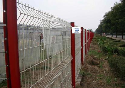 润潭供应内蒙古厂区菱形孔钢丝网围墙 墙体加高用隔离网