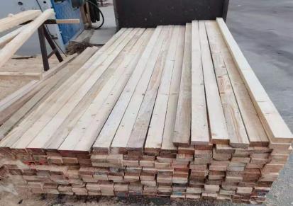 易固定可加工建筑方木 桥梁木方 松木木材 士伟使用寿命长