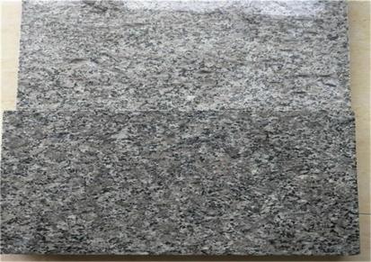 登丰石业常年供应芝麻灰 现货花岗岩芝麻灰芝麻黑马蹄石 弹石价格 图片案例