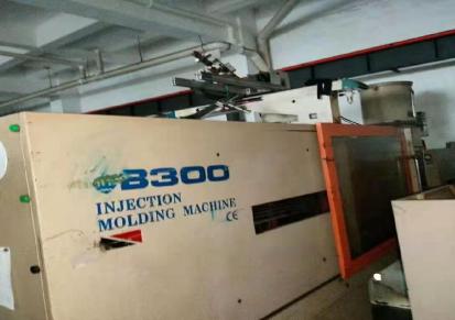 顺德工厂准备清场二手海天注塑机从60吨到700吨，二十多台