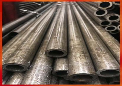 精轧钢管厂家 利尔精密钢管现货  聊城利尔金属规格齐全