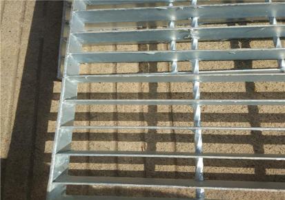 徐州镀锌地沟盖板 排水沟格栅板 平台钢格板厂家
