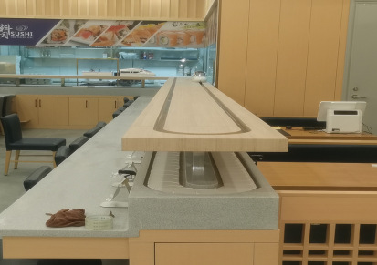 青岛良恩全自动送餐车 餐厅自动送餐机器人 智能送餐设备平稳快速