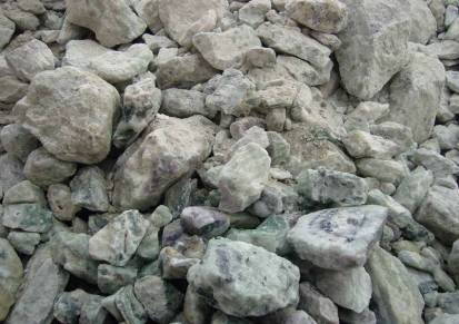 1厂家直销氟化钙含量60萤石颗粒炼钢萤石华朗矿业