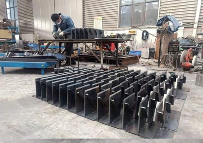 郑州剪板加工厂 钢板激光切割厂家 河南钣金加工价格 天之云 质量保证