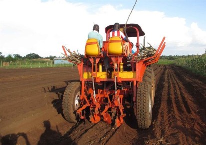 甘蔗种植机械设备 钦州甘蔗种植机械 中热农业机械设备