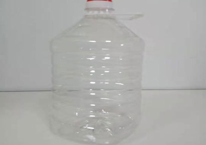 厂家直供 耐用矿泉水瓶 鑫源宏专业生产供应商 4.5升食用油桶价格