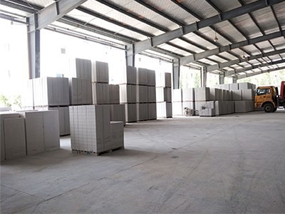 重庆蒸压加气混凝土砌块-生产厂家-规格-价格-销售安装一体化