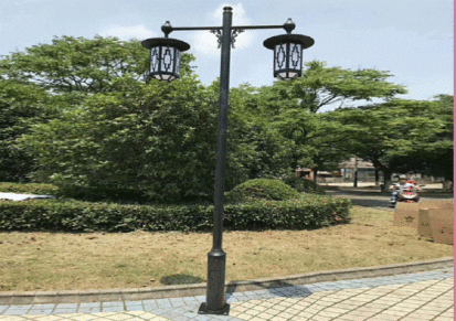3-5米仿古庭院灯-公园广场仿古庭院灯 推荐重庆侨峰灯具 质量好