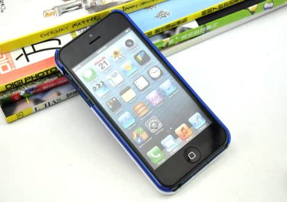 新iPone5手机壳 绚丽色彩 属于你的 超薄 半透明格调