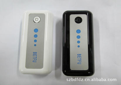 厂家直销充电宝 采用优质18650电池 BDF-003粉红色