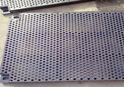 供应304不锈钢六角冲孔板 质优价廉 圆孔冲孔网