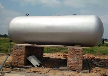 豫兰泉无塔供水设备厂 碳钢材质1吨至50吨压力罐无塔供水设备生产厂家