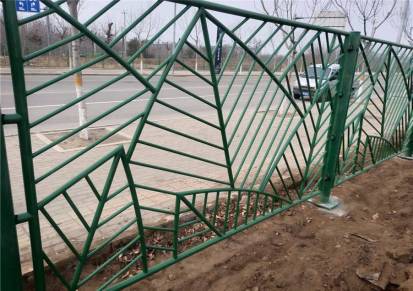 防护栏工厂围墙防护栏铁艺护栏免费设计来图定制加工