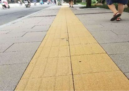 陶瓷透水砖城市园林人行道铺路透水砖防滑耐磨市政路面砖块定制
