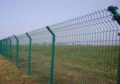 优质铁路护栏网厂家现货供应 公路护栏网围栏定制生产