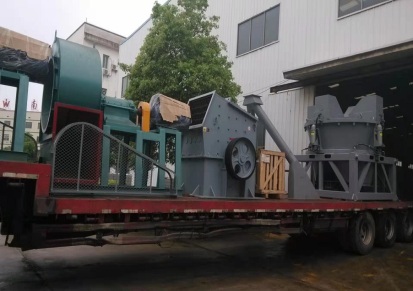 湖南磨机华杰机械现货提供 石灰石脱硫立磨机 各种机械规格齐全