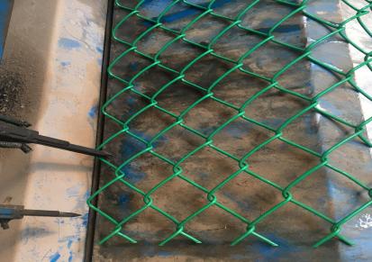 杭达网业青岛球场围栏网PVC包塑勾花网小区围栏网厂家直销