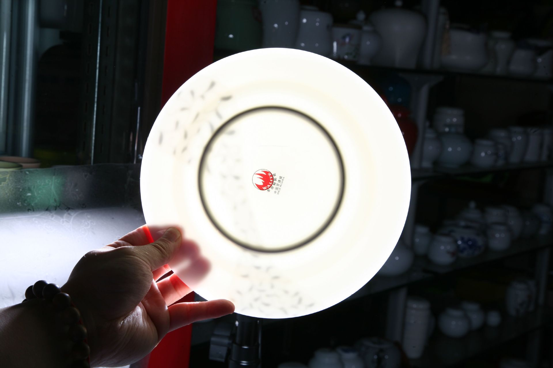 2016春季热销产品：景德镇骨瓷青花瓷碗套装 华丽陶十个装礼品碗工厂直销 泡沫盒包装 单个碗细节展示：