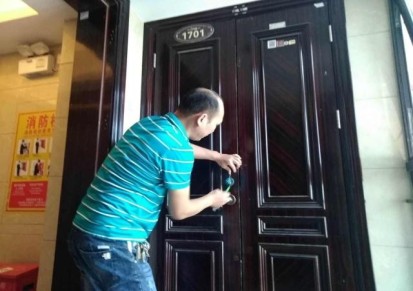 北京全市开锁24小时上门开锁换锁芯