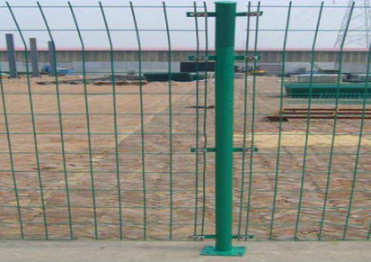 壮裕 桃型柱护栏网定做小区园林三折弯桃型柱护栏实体厂家