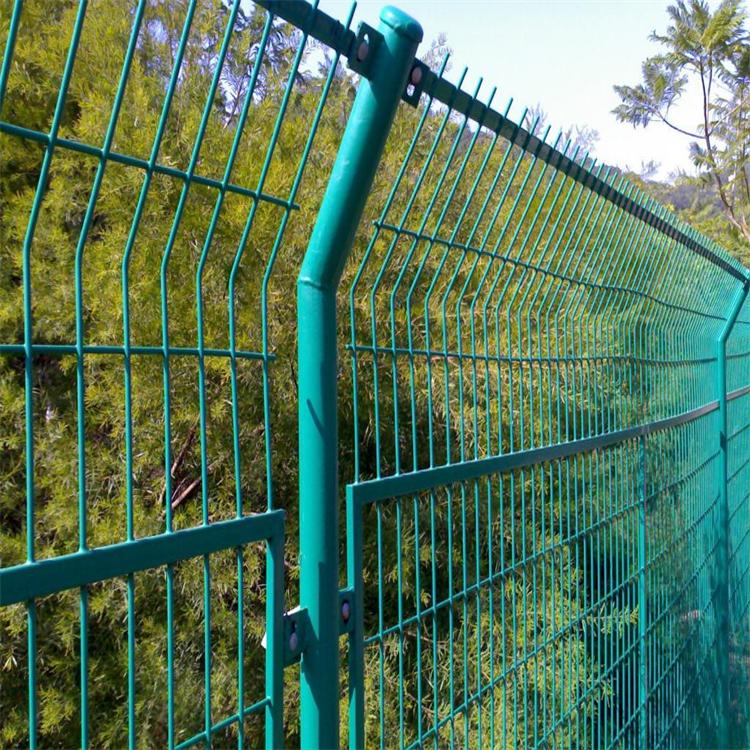 金创金之栏2*3米铁路护栏围网厂家