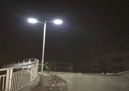 太阳能路灯 新农村建设户外灯 LED高杆家用太阳能路灯
