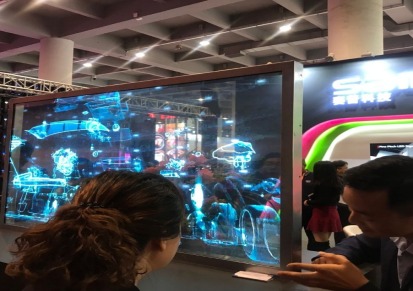 透明OLED显示屏-OLED核心显示技术轻薄-展馆展览展示应用方案