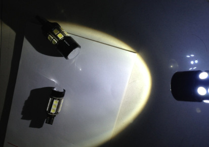 新款黑锋系列 T15 矩阵 流氓倒车灯大功率LED 透镜