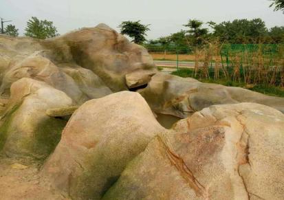 水泥假山制作 仿真石现场施工 景享雕刻型山石
