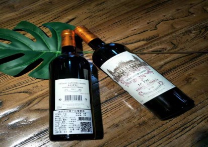 法国进口干红-洛菲克尼雅干红葡萄酒