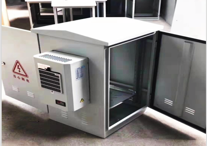 PLC控制柜装个QREA-800机柜空调保障柜内PLC正常工作