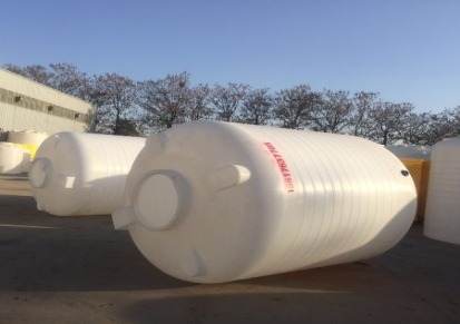 5吨塑料水箱_郑州润玛塑业有限公司