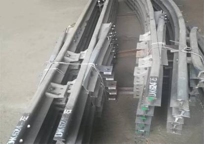 厂家直销钢轨55Q材质钢轨30kg轨道用钢轨铁路用钢轨