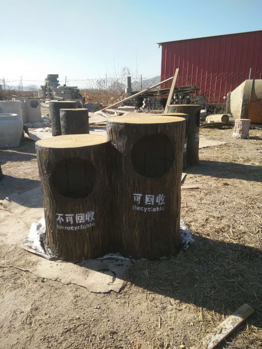 杭州水泥仿木垃圾桶,环保水泥垃圾桶