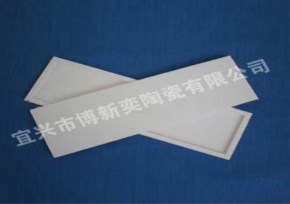 氧化铝陶瓷板 氧化铝陶瓷片 耐高温 热稳定性好 来图来样定制