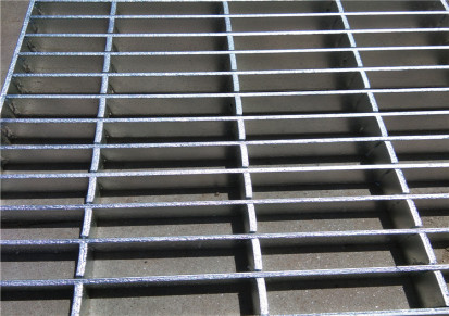 定制踏步板 多种规格钢格栅 热镀锌钢格栅 价格优惠 质量国标