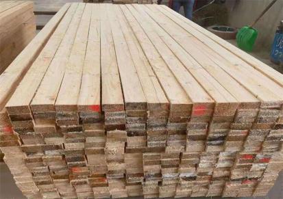 士伟木材厂 樟子松建筑木方 不开裂原木色长方形