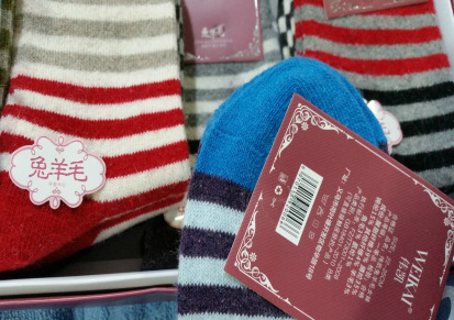 商场超市特卖爆款兔羊毛袜女士毛袜，一盒12双